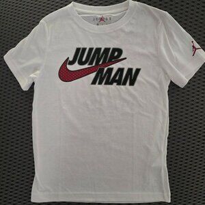 JORDAN Jump Man White Tshirt NEW Size M (10-12) Boys*